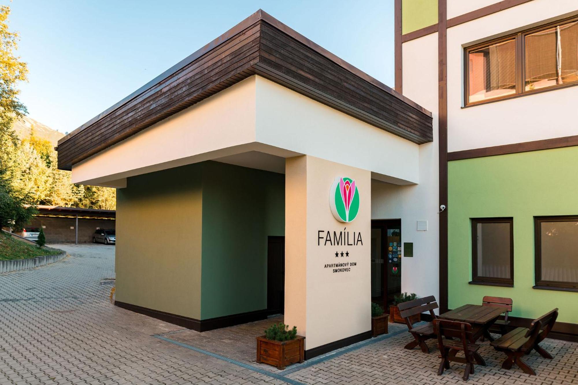 Apartmanovy Dom Familia Smokovec Vysoké Tatry Dış mekan fotoğraf
