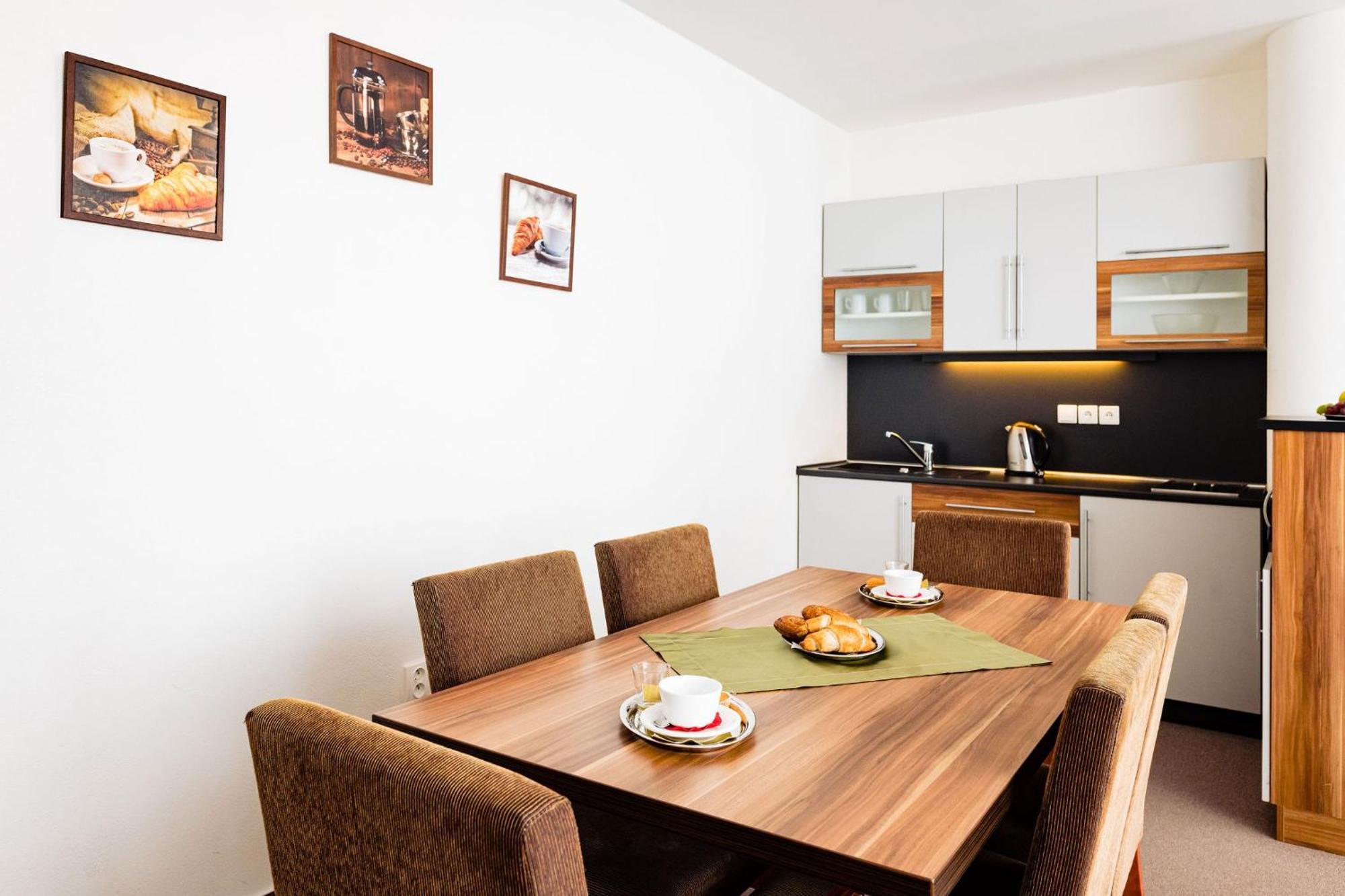 Apartmanovy Dom Familia Smokovec Vysoké Tatry Dış mekan fotoğraf