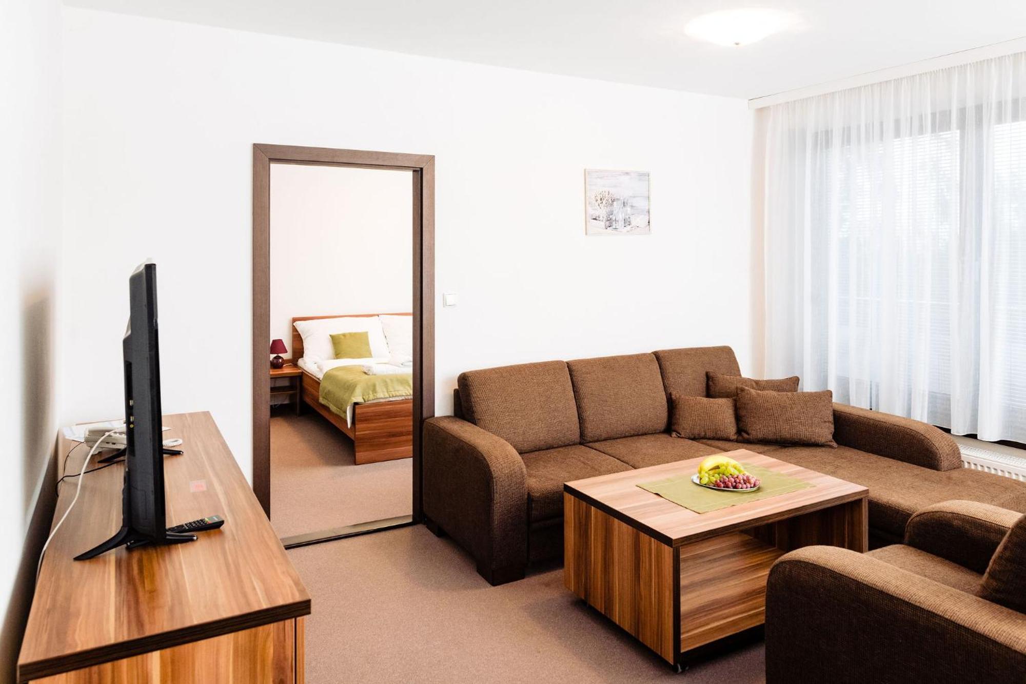 Apartmanovy Dom Familia Smokovec Vysoké Tatry Dış mekan fotoğraf
