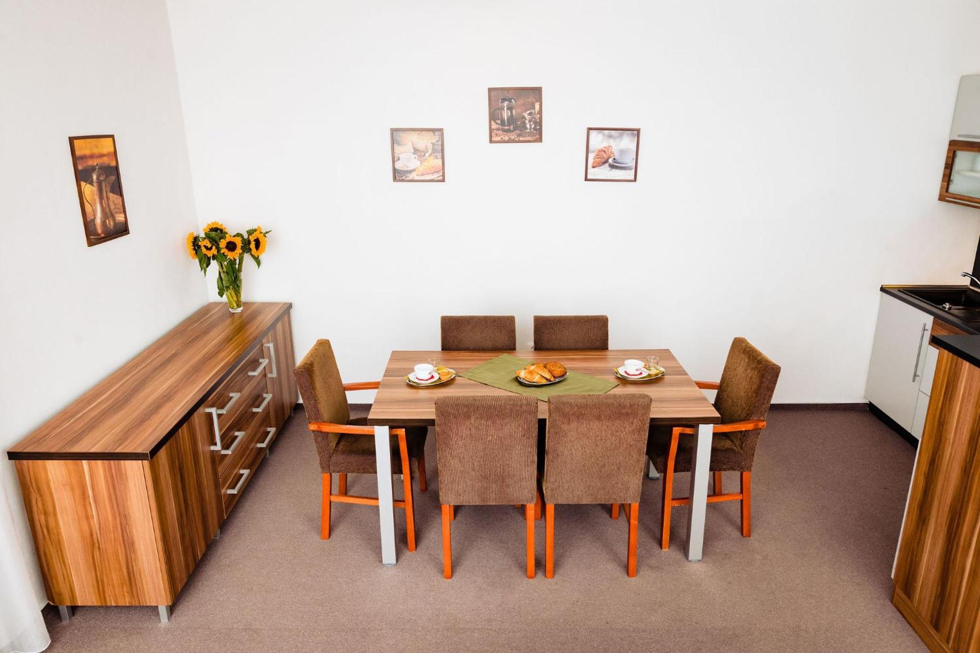 Apartmanovy Dom Familia Smokovec Vysoké Tatry Dış mekan fotoğraf