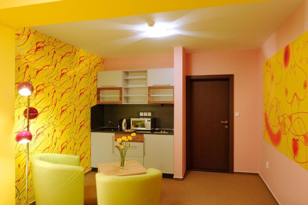 Apartmanovy Dom Familia Smokovec Vysoké Tatry Oda fotoğraf
